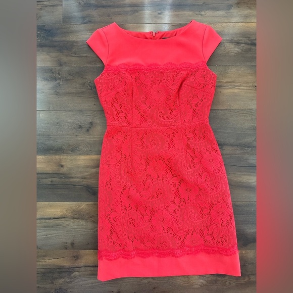 Adrianna Papell Red Lace Sheath Dress Cap Sleeve Size 2 - Picture 1 of 7